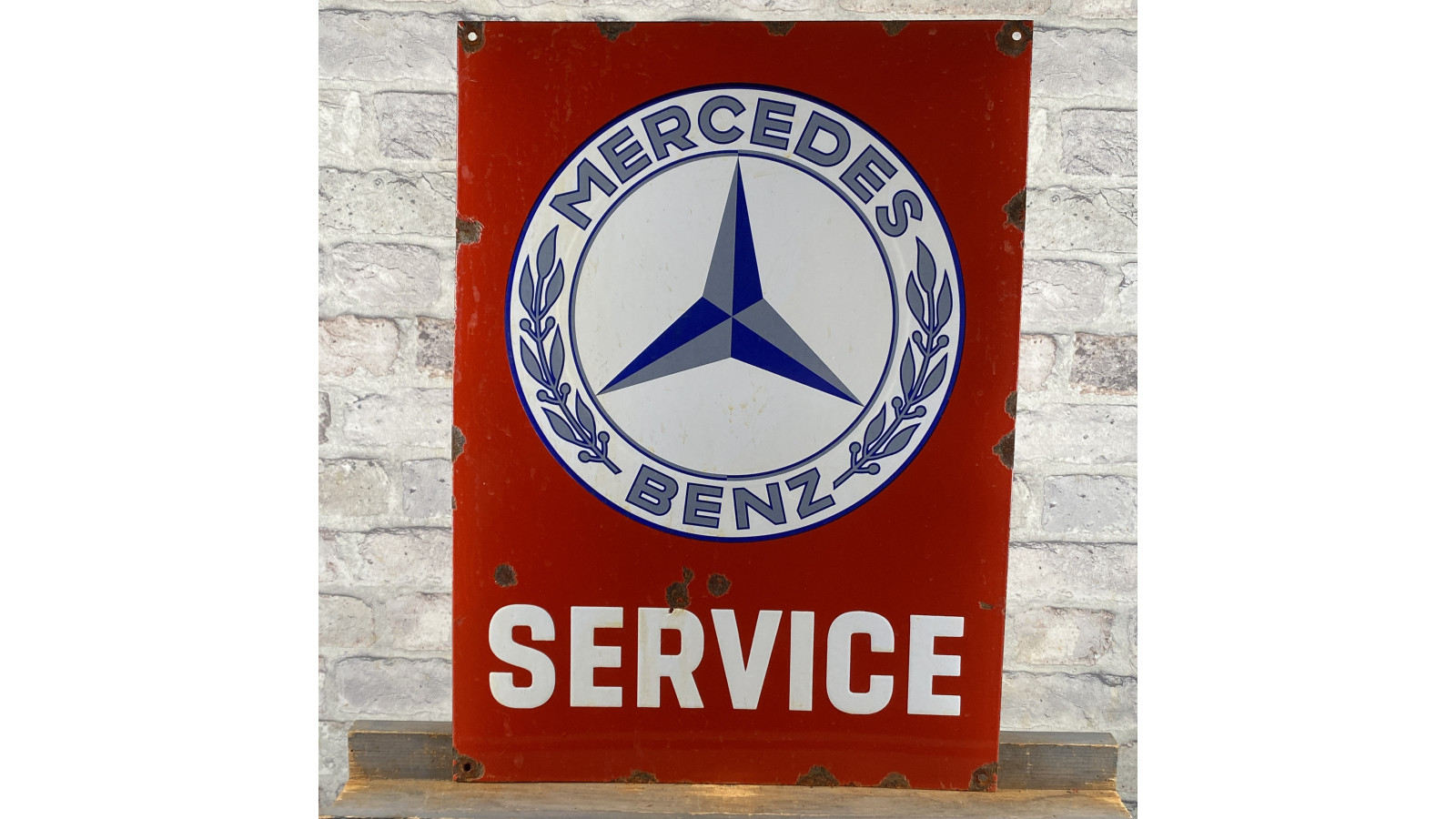 Mercedes No. 25