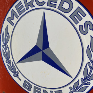Mercedes No. 25