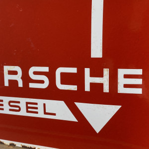 Porsche No. 10
