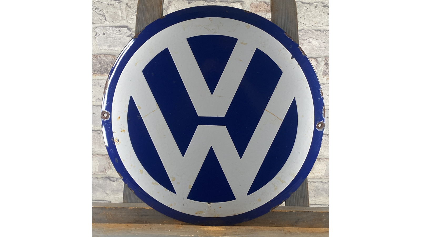 Volkswagen No. 8