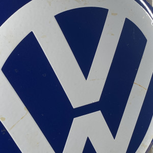 Volkswagen No. 8