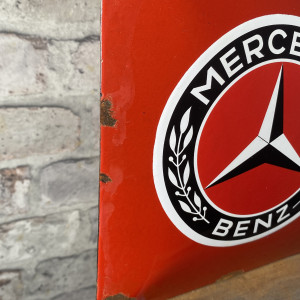 Mercedes No. 28