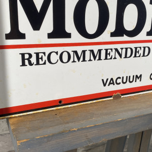 Mobiloil No. 4