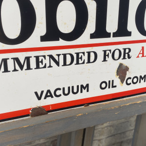 Mobiloil No. 4