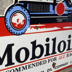 Mobiloil No. 4