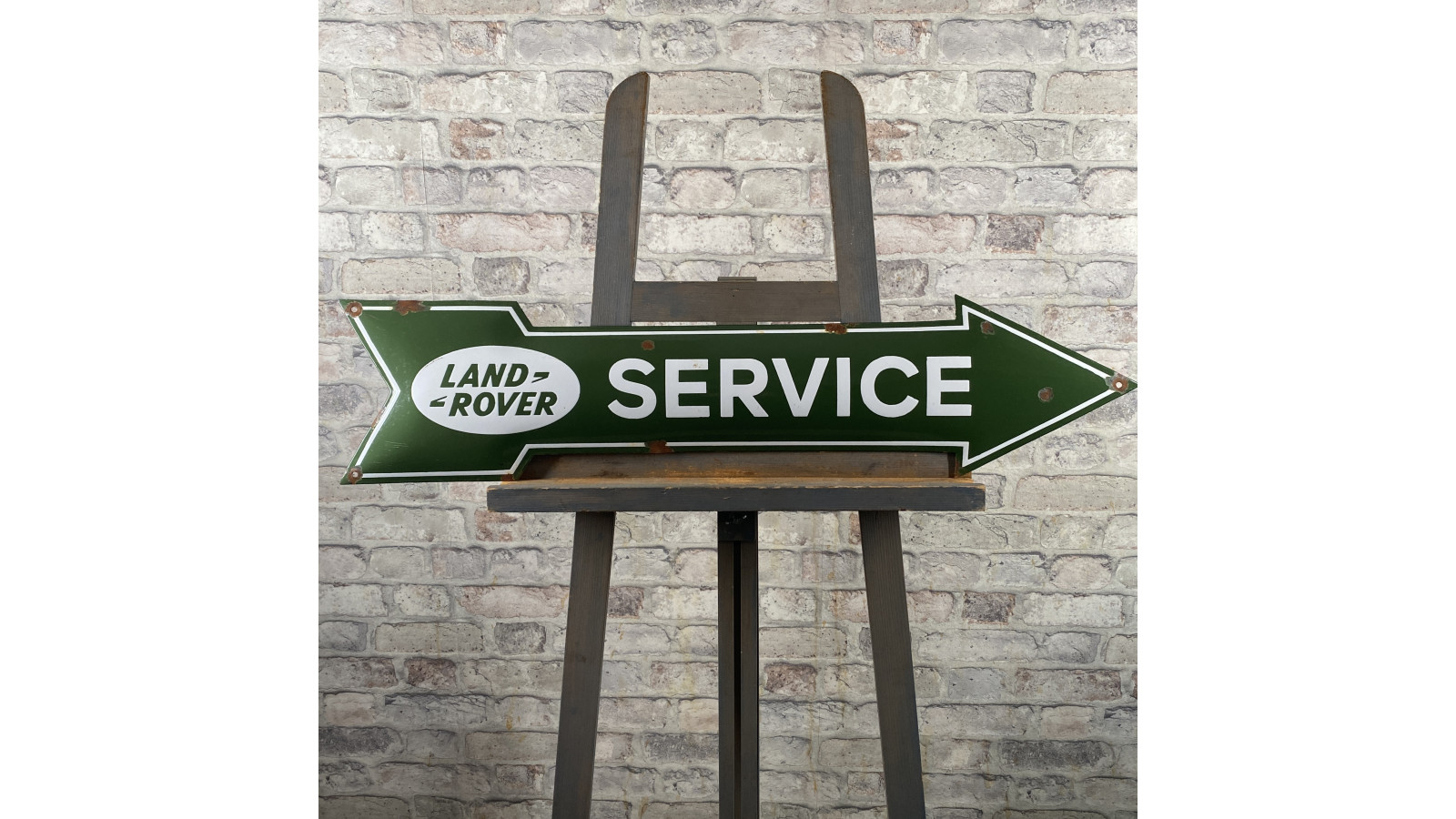 Land Rover No. 8