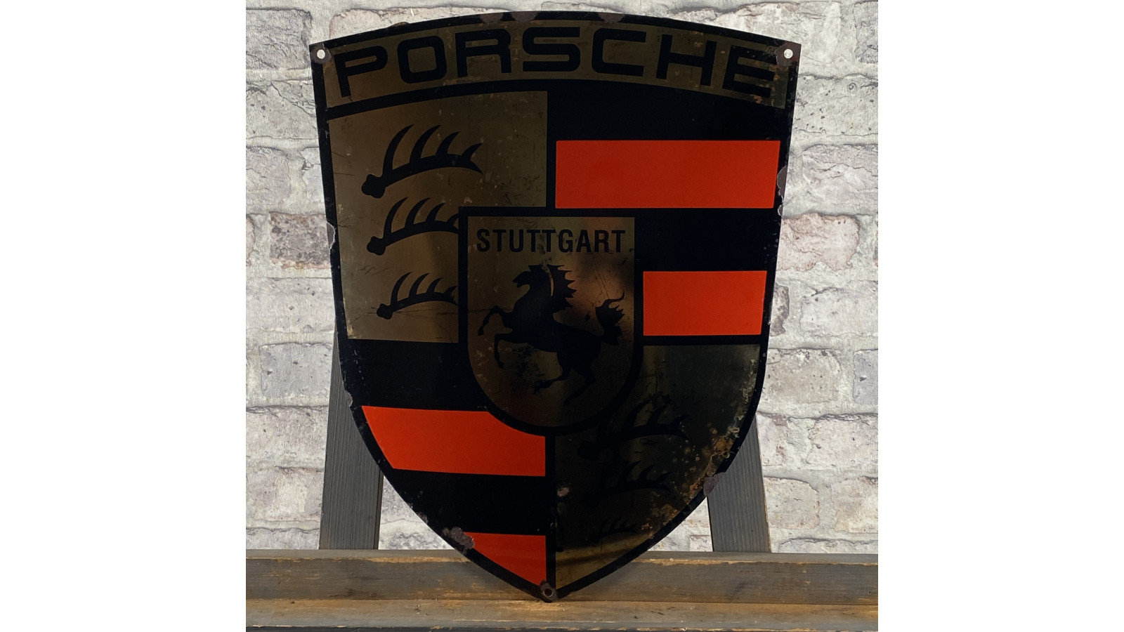 Porsche Gold Black No. 6