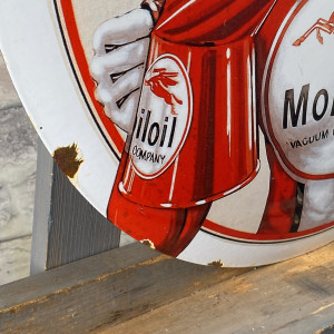 Mobiloil No. 8