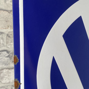 Volkswagen No. 16