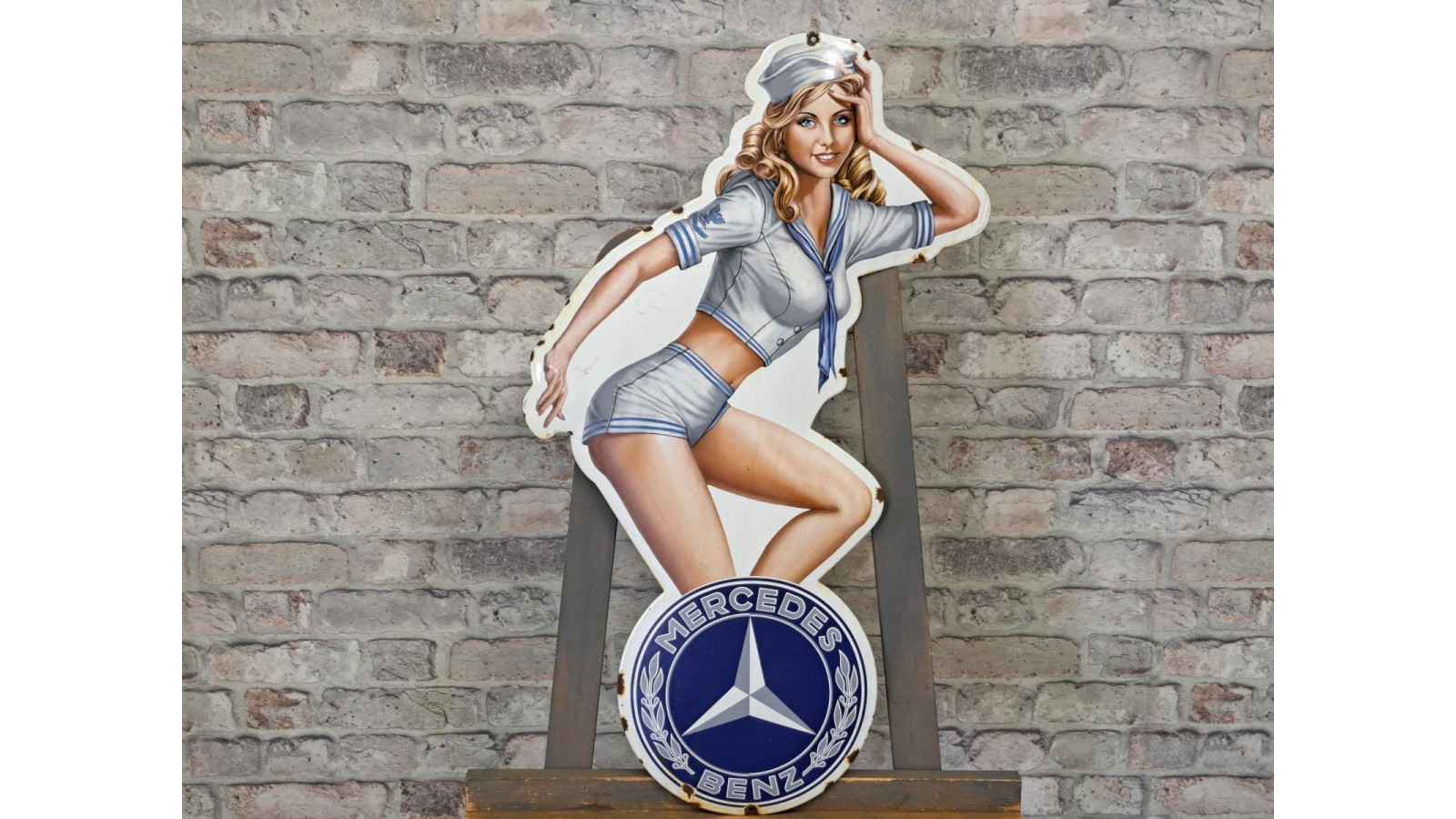Mercedes No. 11