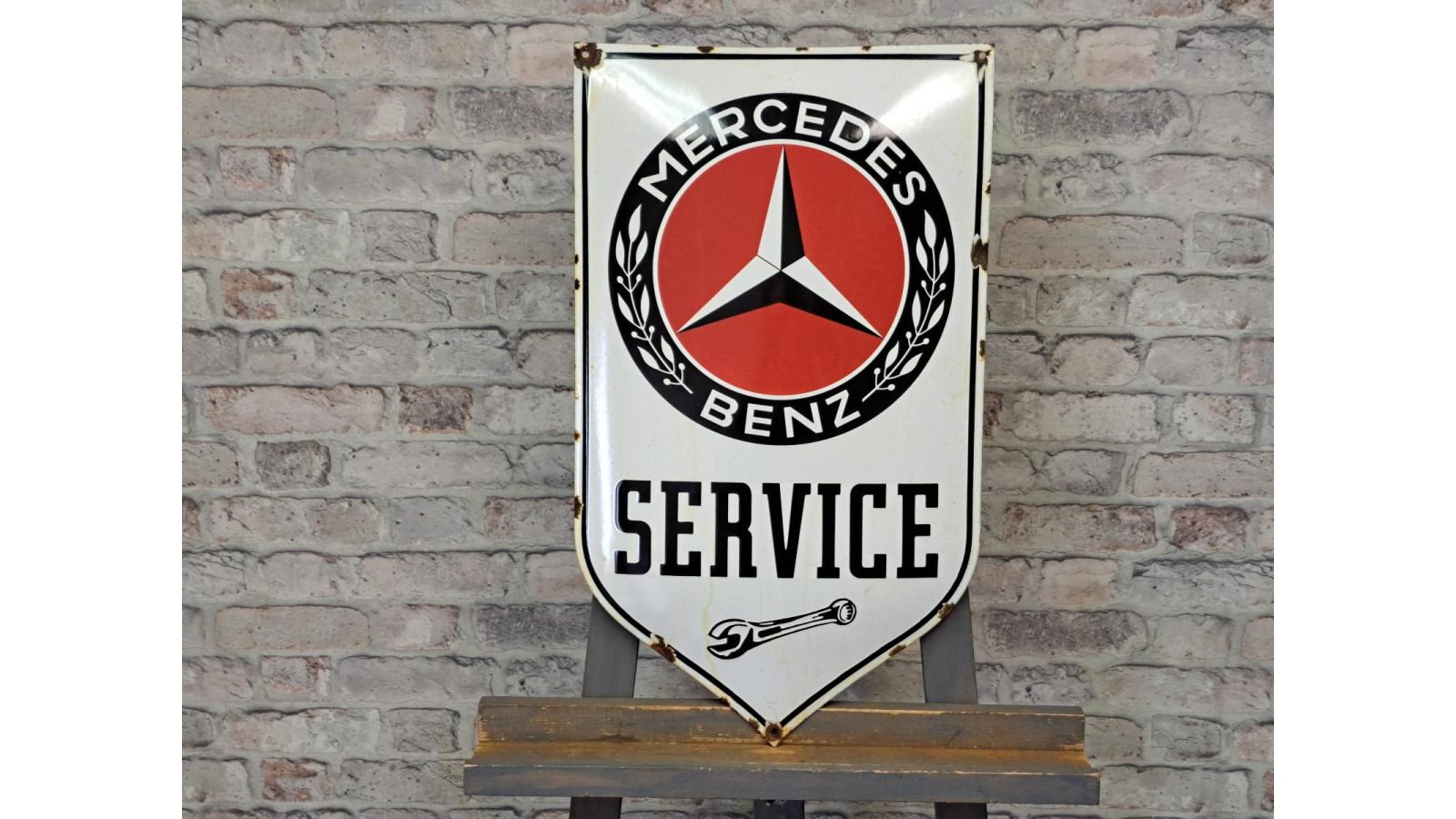 Mercedes No. 13