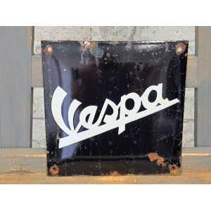 Vespa No. 17