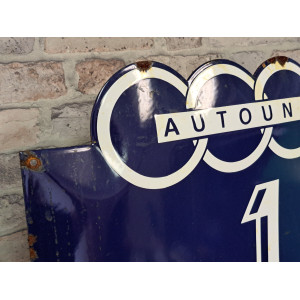 Audi No. 7