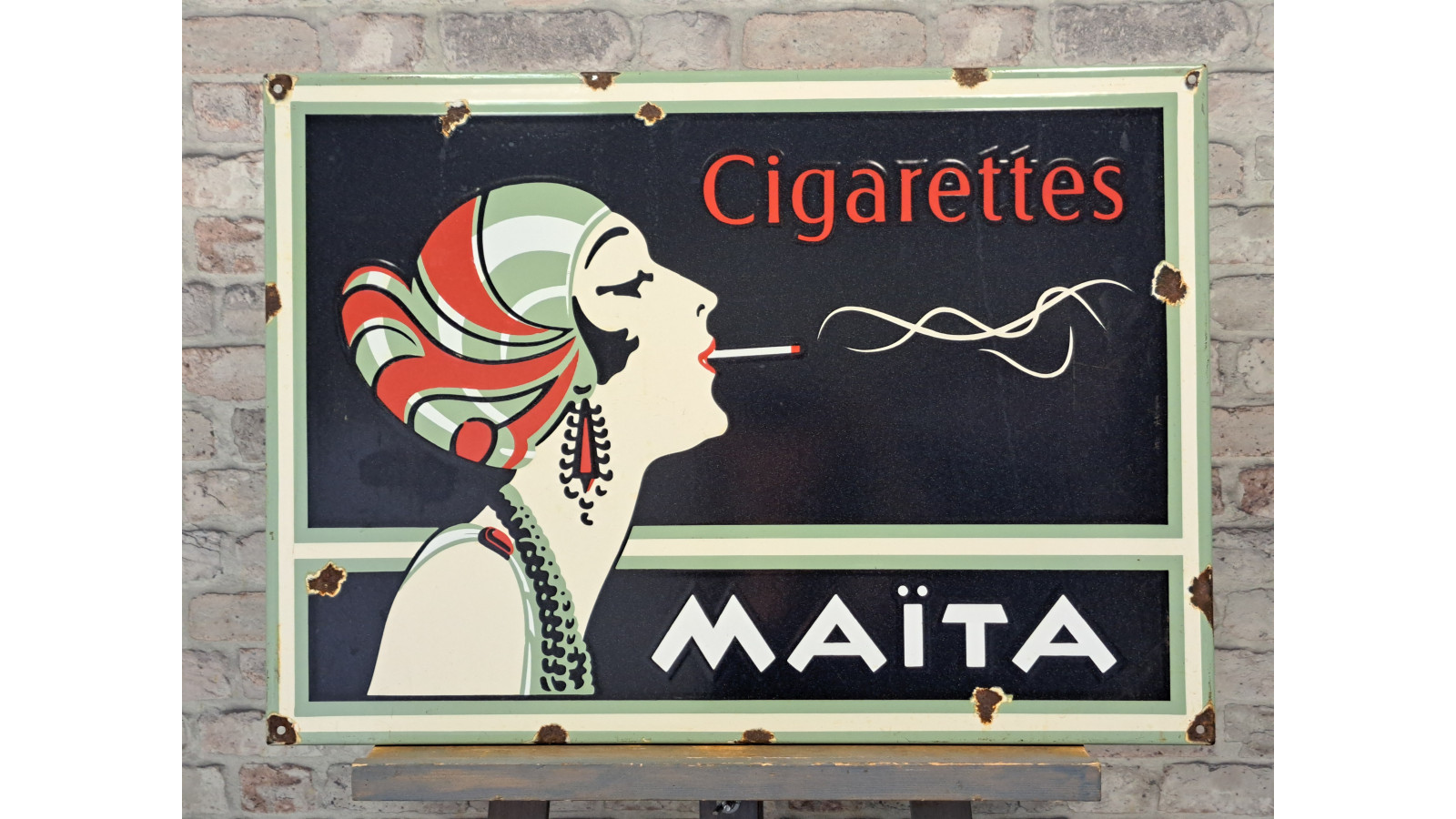 Maïta Cigarettes No. 1