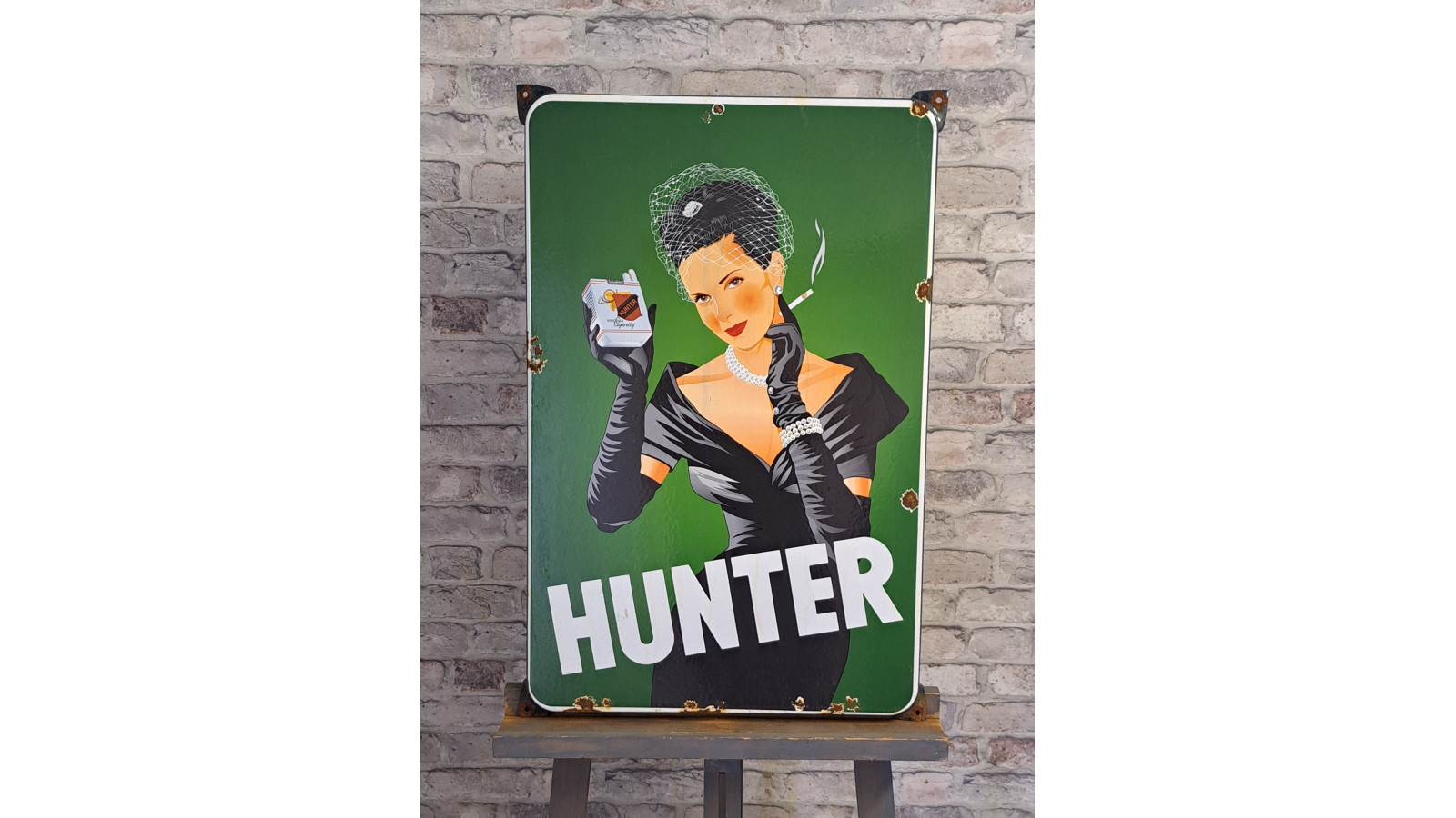 Hunter Cigarettes No. 2