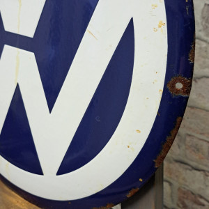 Volkswagen No. 8
