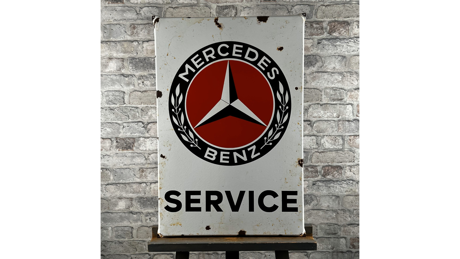 Mercedes No. 22