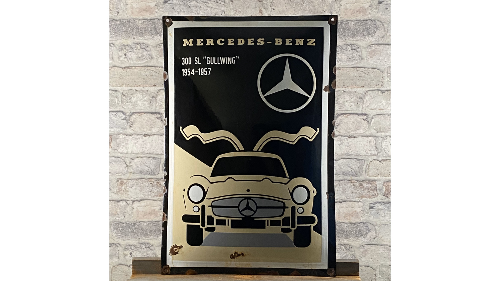 Mercedes No. 24