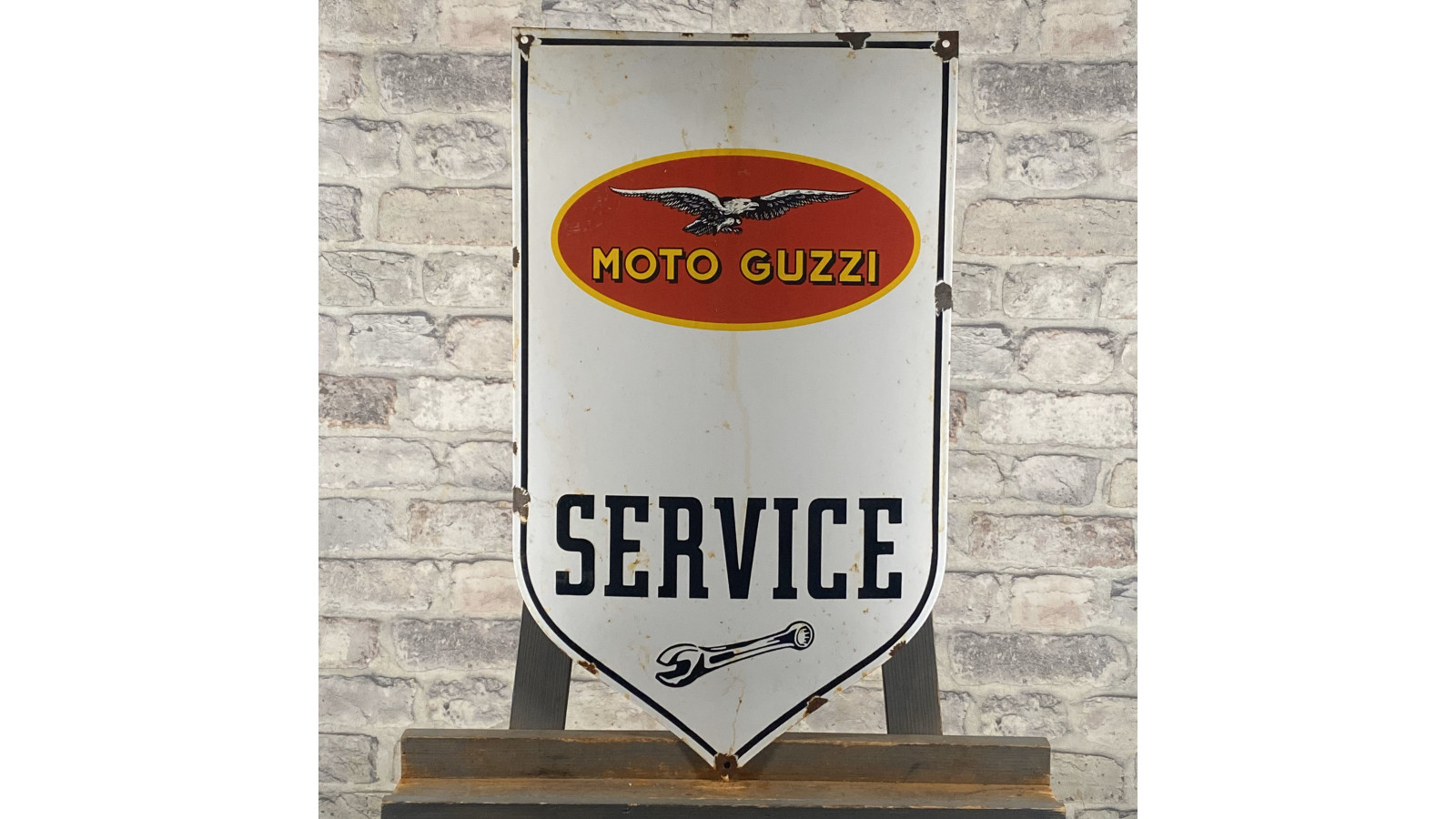 Moto Guzzi No. 8